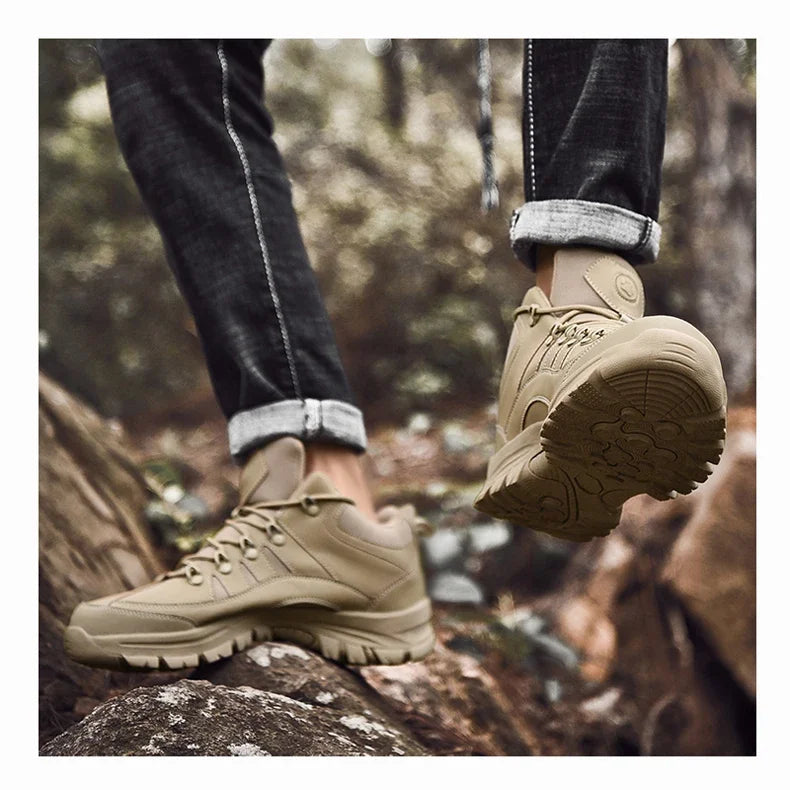 Homens botas táticas de segurança respirável masculino anti-deslizamento bota de caça motocicleta botas do exército deserto escalada caminhadas sapatos tamanho mais