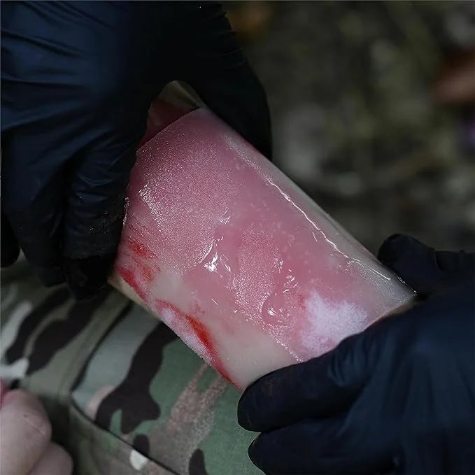 Kit de queimaduras de ressaco de rinoceronte, 4 peças de curativos de queimadura 4x4”, 8 pacotes de gel de queimadura 3,5g, 4 peças de almofadas de queimadura, kit de primeiros socorros, resfriamento e calmante